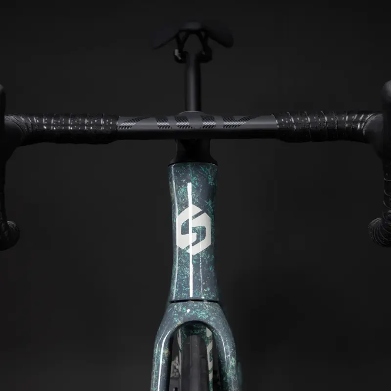 Sunpeed Victory Carbon Road Bike with Shimano 105 Di2