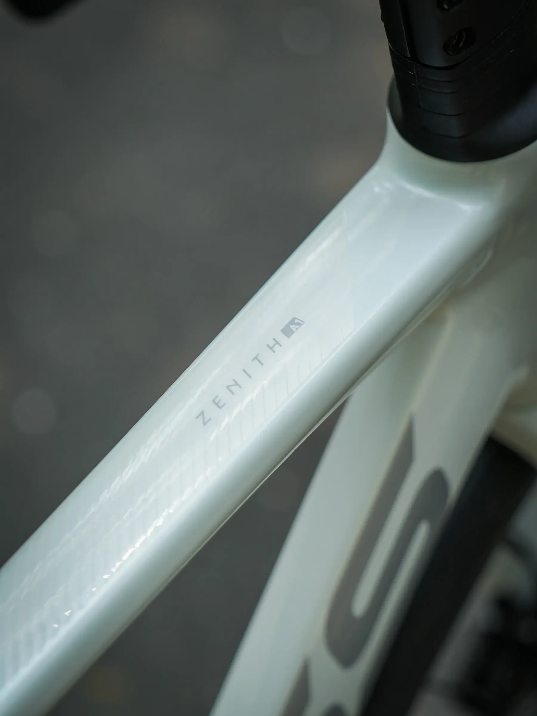 Bross Zenith A 105 R7120 Alloy Road Bike 12 Speed (3)