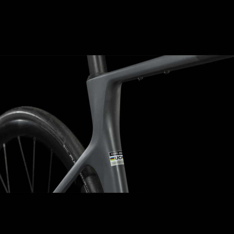 CUBE AGREE C:62 105 Di2 grey ‘n’ black with Carbon Wheelset